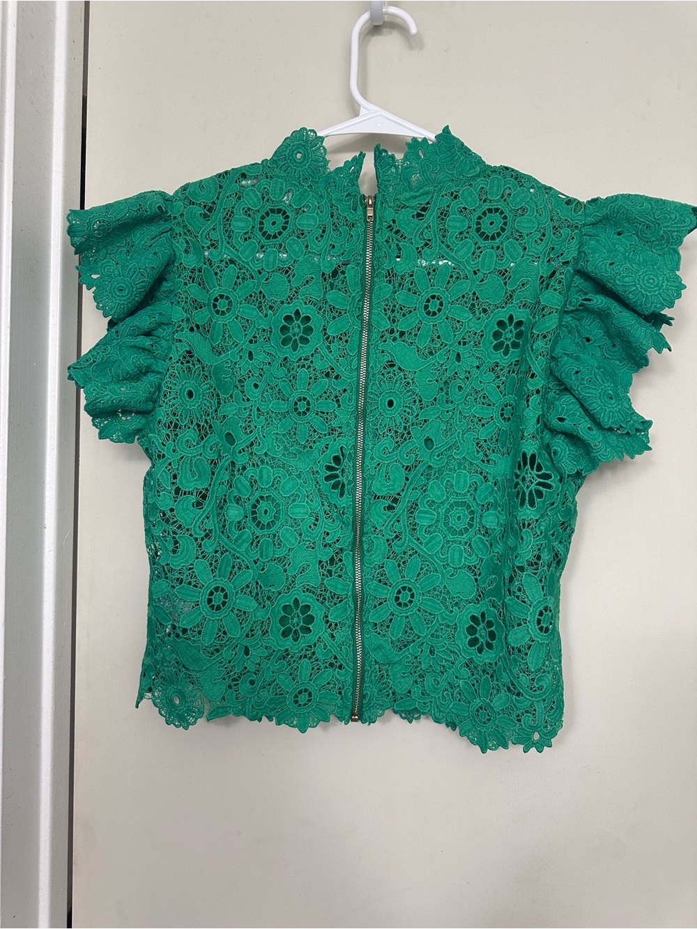 Green Floral Lace Ruffle Sleeve Blouse - Picture 2 of 3